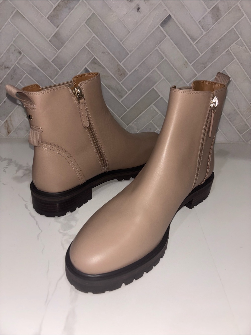 🆕 BOOTS KATE SPADE NY Size 10 Leather Estelle $249 Chelsea Short Ankle